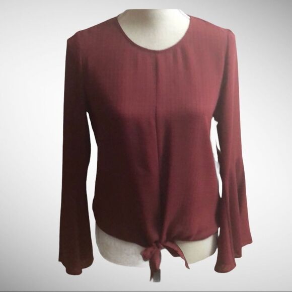 1.State Textured Tie Front Bell Sleeve Top, XS - Picture 1 of 5